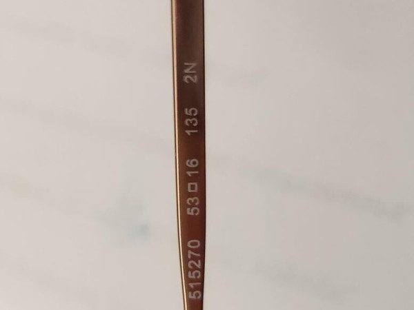 VOGUE 42 32 S / 53 16
