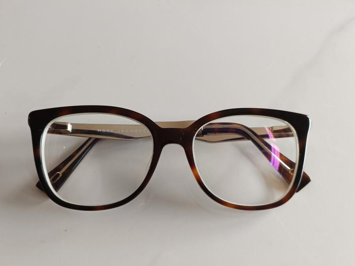 MARC JACOBS-MARC 207