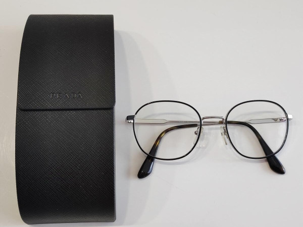 Prada - vpr53w