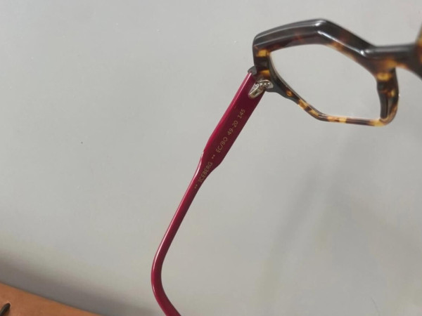 La Brique et la violette - EC/BO 49-20 145