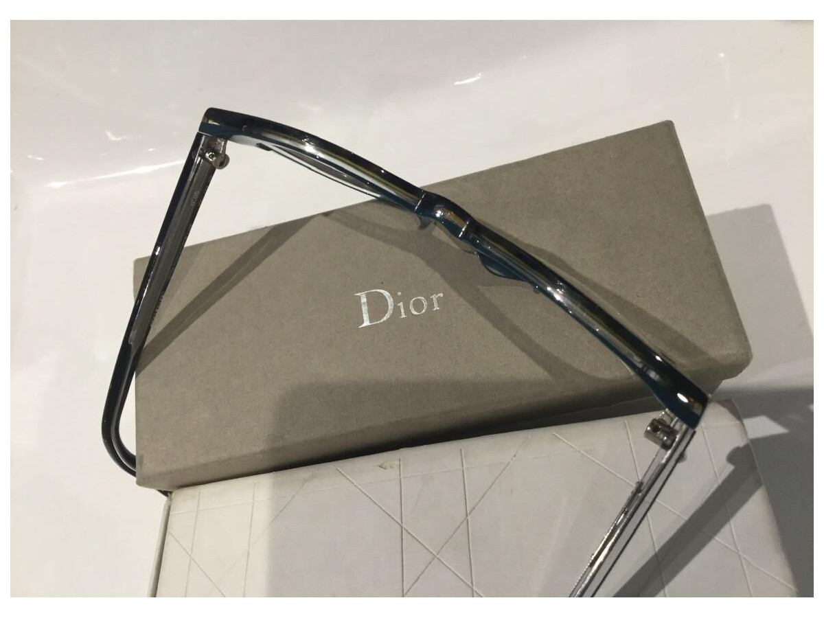 DIOR - Montaigne 05