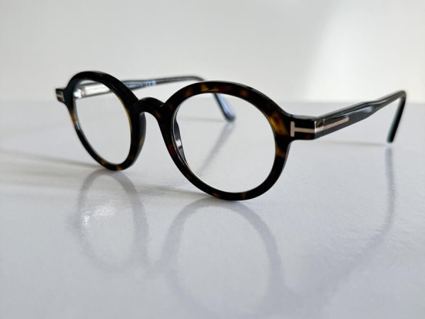 TOM FORD - TF5664-B 052