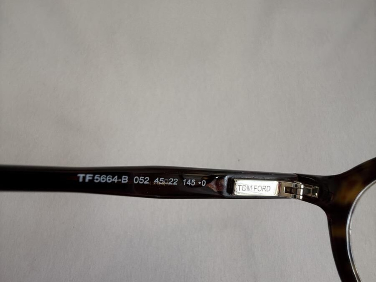 TOM FORD - TF5664-B 052