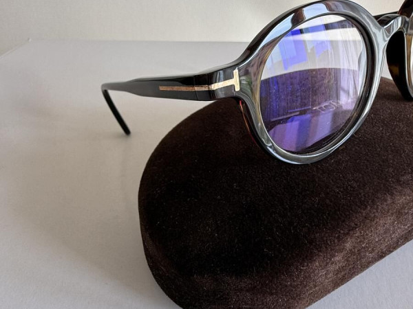 TOM FORD - TF5664-B 052