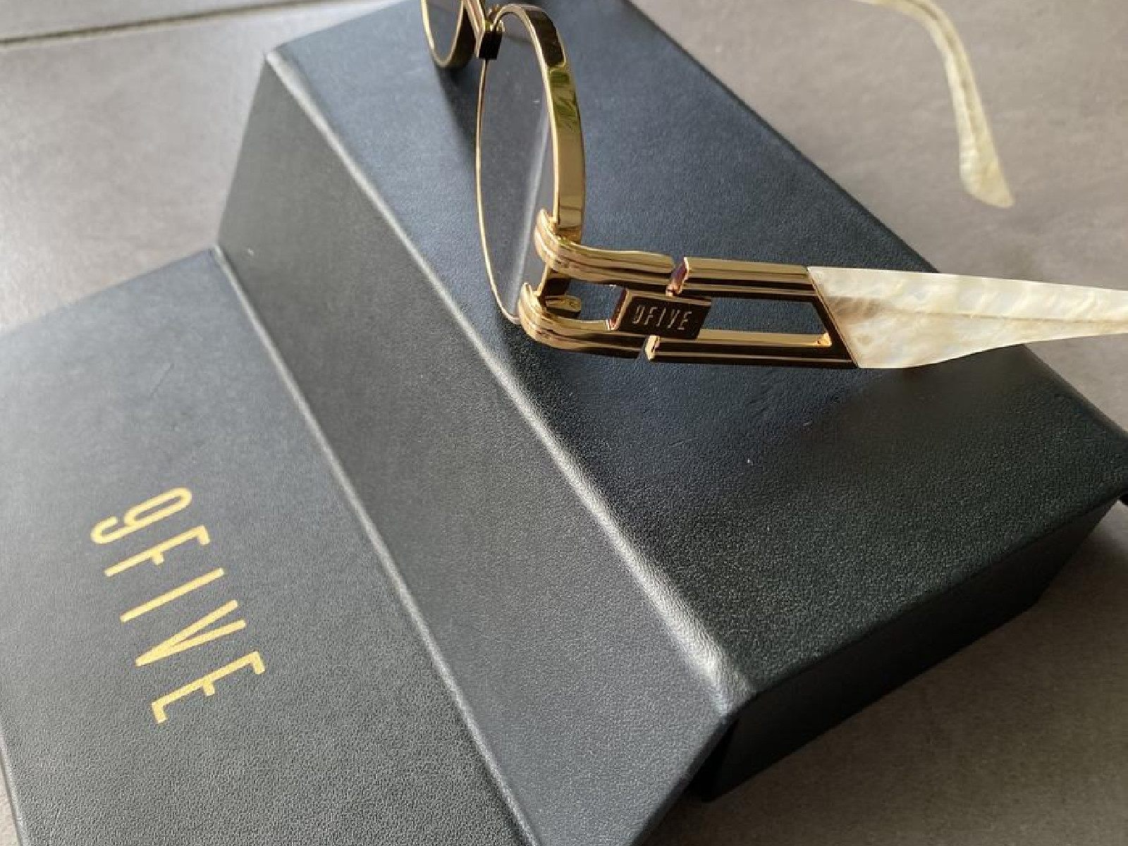 9FIVE St. James Black & 24K Gold - Gradient Sunglasses – 9FIVE Eyewear