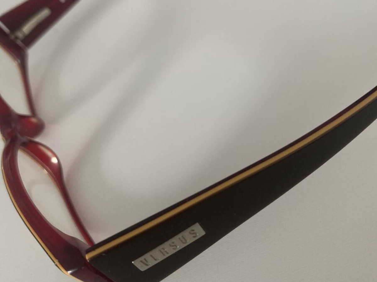 Versus-mod8058 567 48