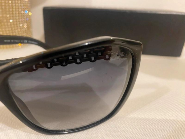 Chanel - CH5327-Q