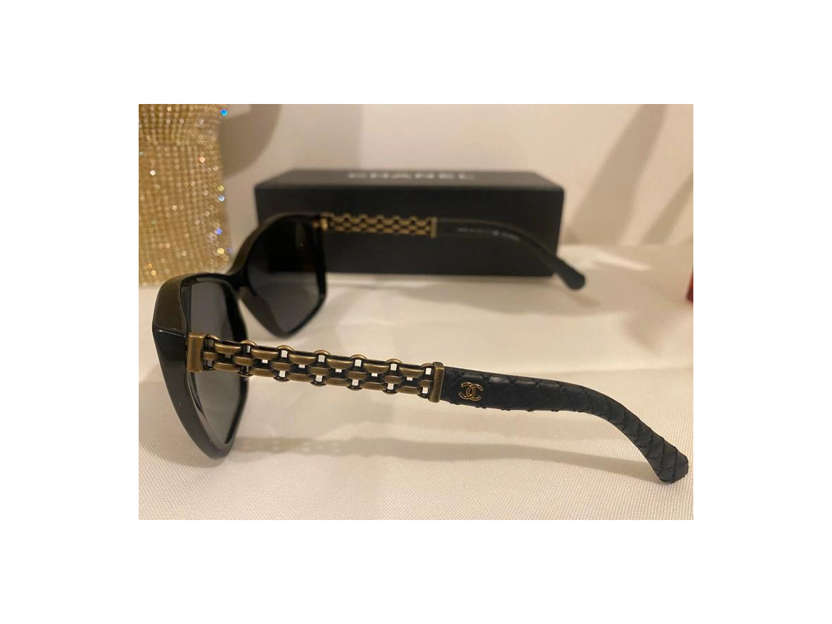 Chanel - CH5327-Q