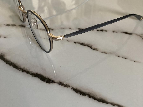 Laura jones - LJ4205