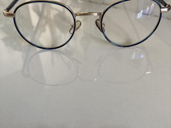 Laura jones - LJ4205