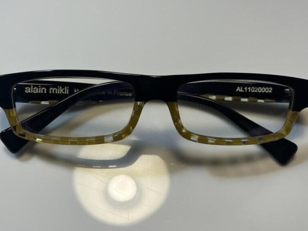 alain milkli - AL11020002