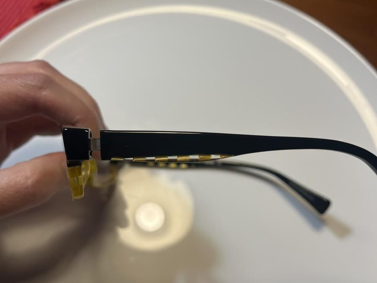 alain milkli - AL11020002