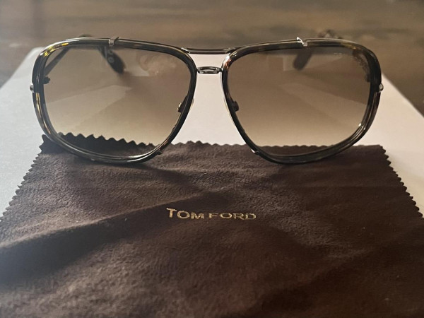 TOM FORD - ANDRÉS FT0110 14P