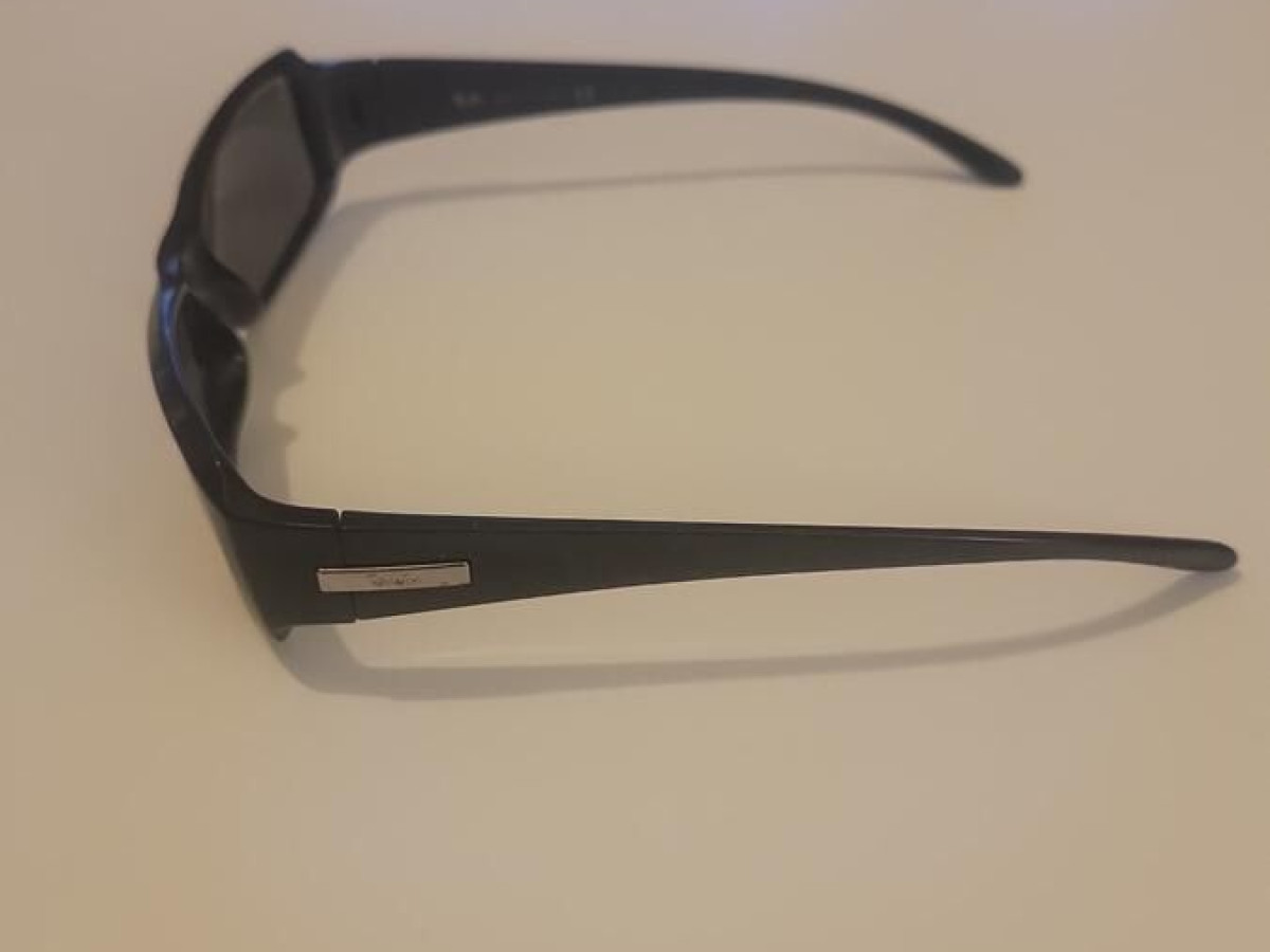 RAY-BAN- RB4078 601/58