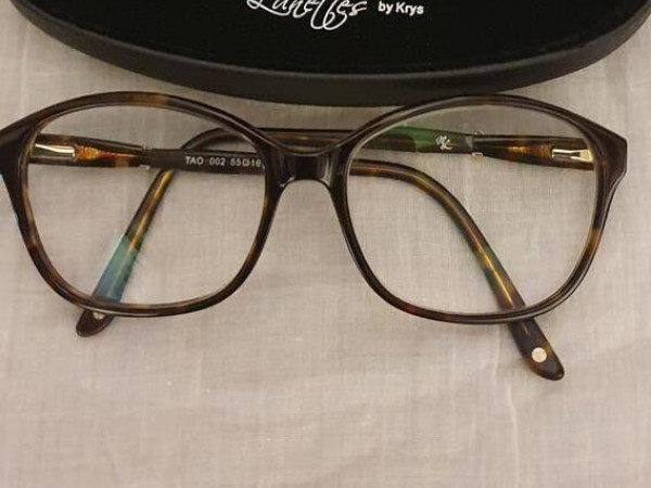 Mademoiselle Lunettes - TAO...