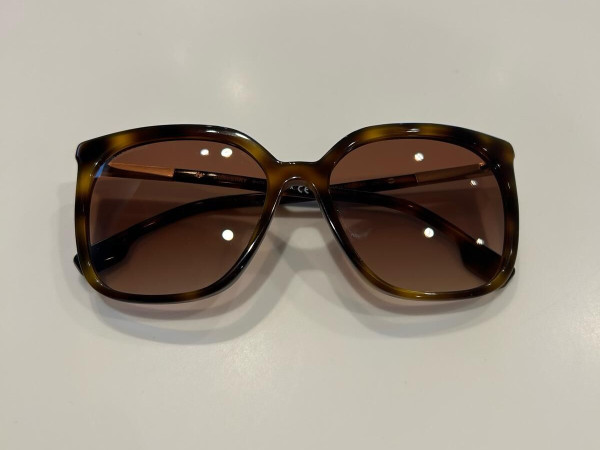BURBERRY - B4347 T56/17