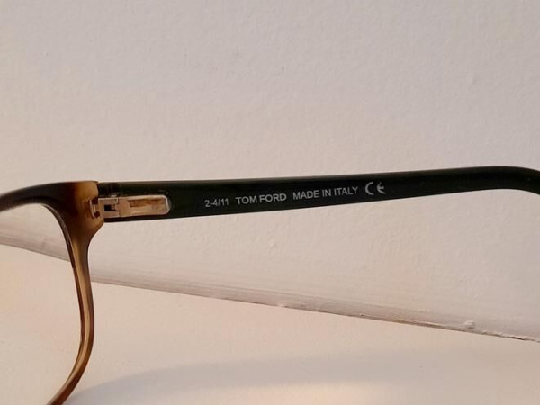 TOM FORD - TF5196