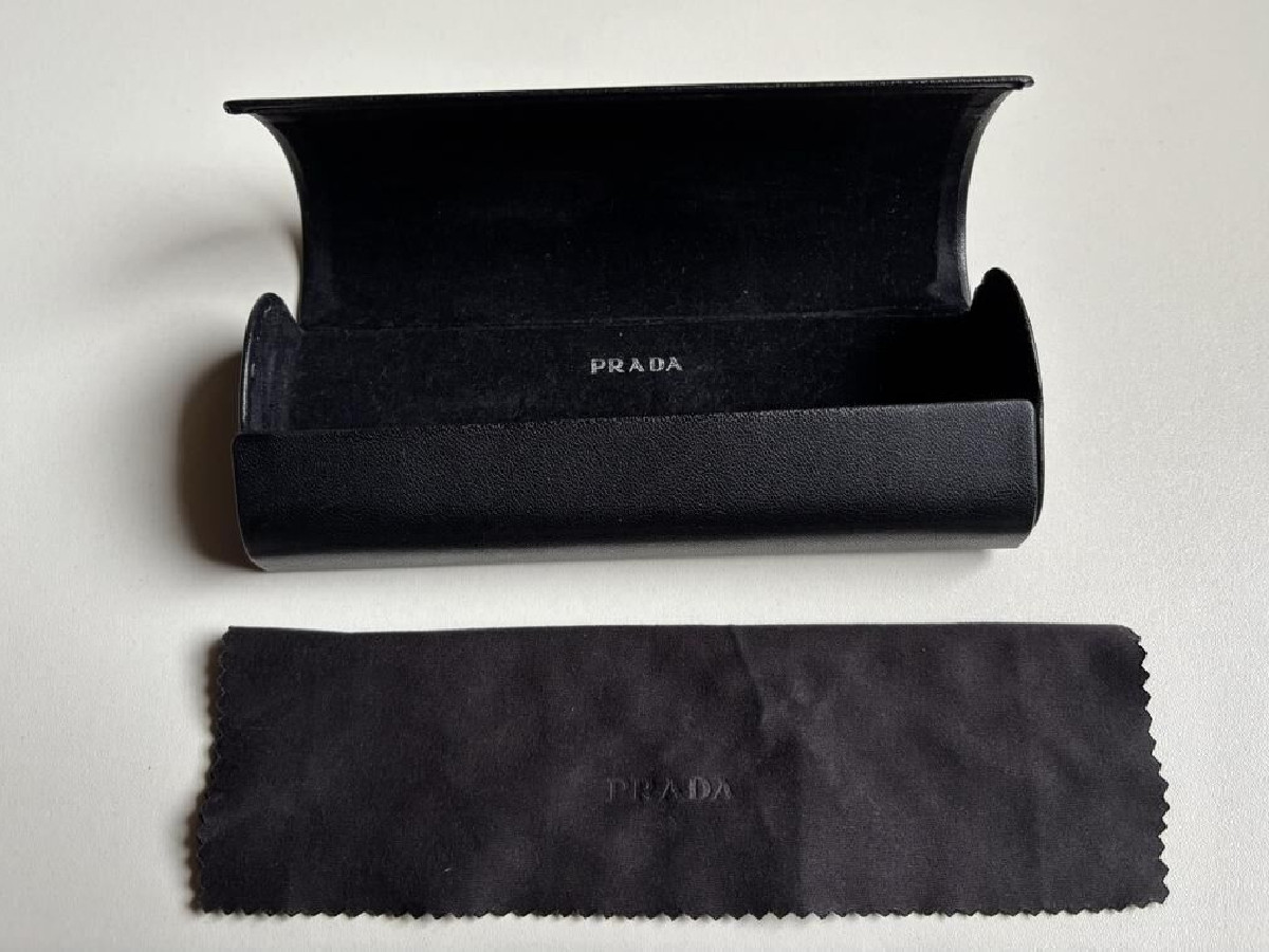 Prada - VPR16G