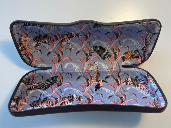 Paul & Joe - QUEEN 04