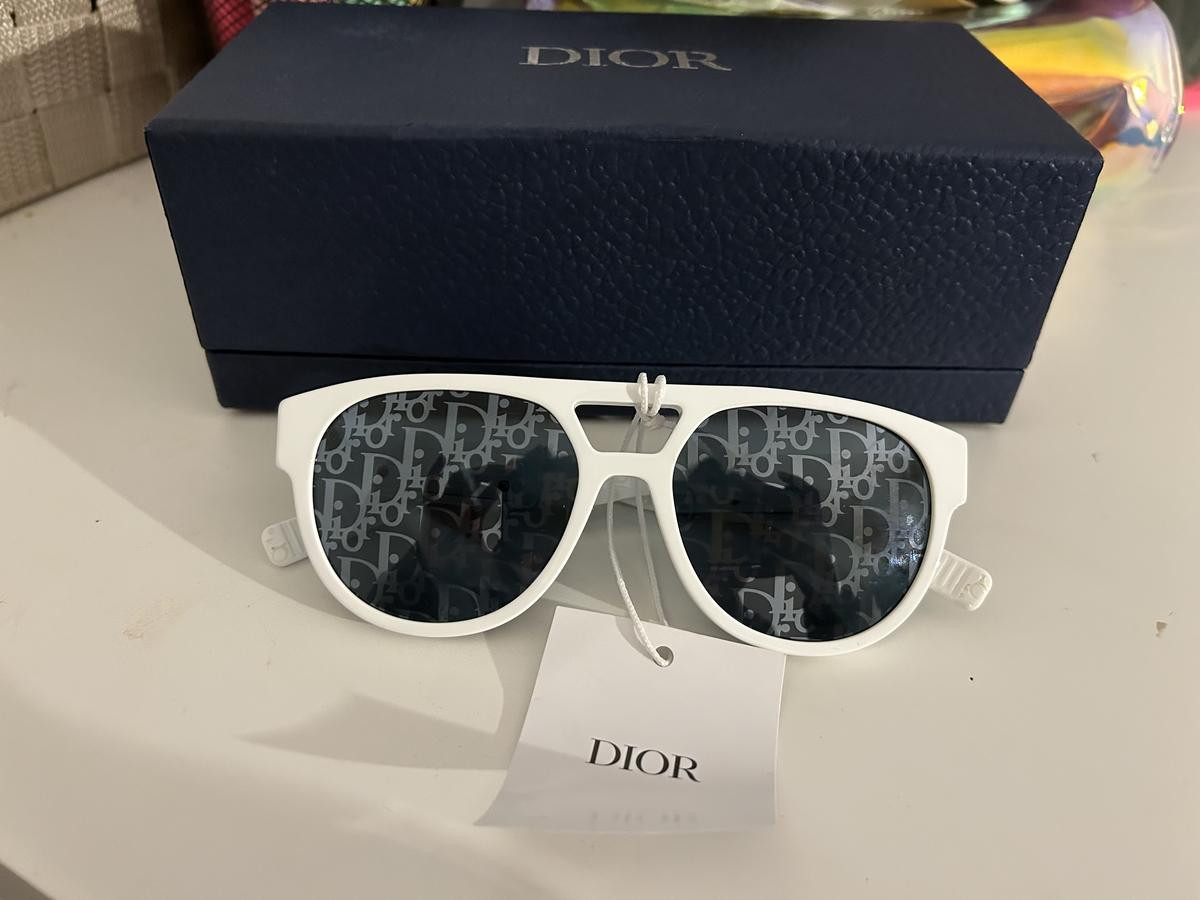 DIOR - B23 R1I