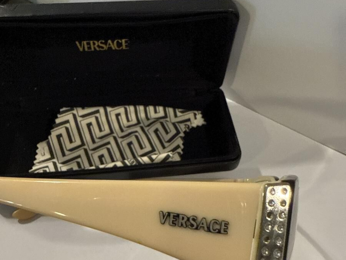 VERSACE -