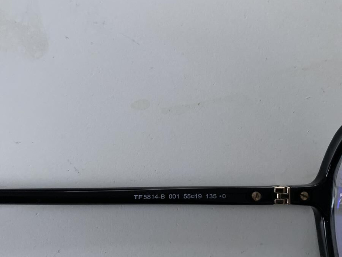 Tom Ford - TF5814 001