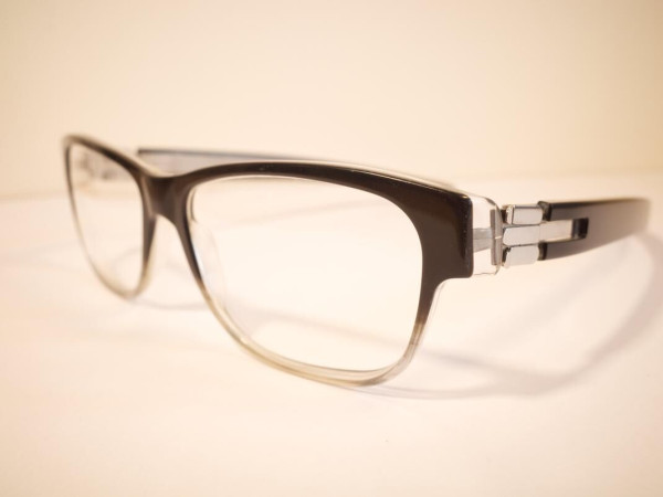 IC! BERLIN - Harmonic Oscilator Chrome