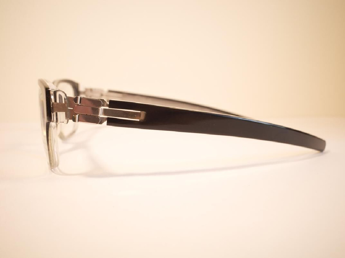 IC! BERLIN - Harmonic Oscilator Chrome