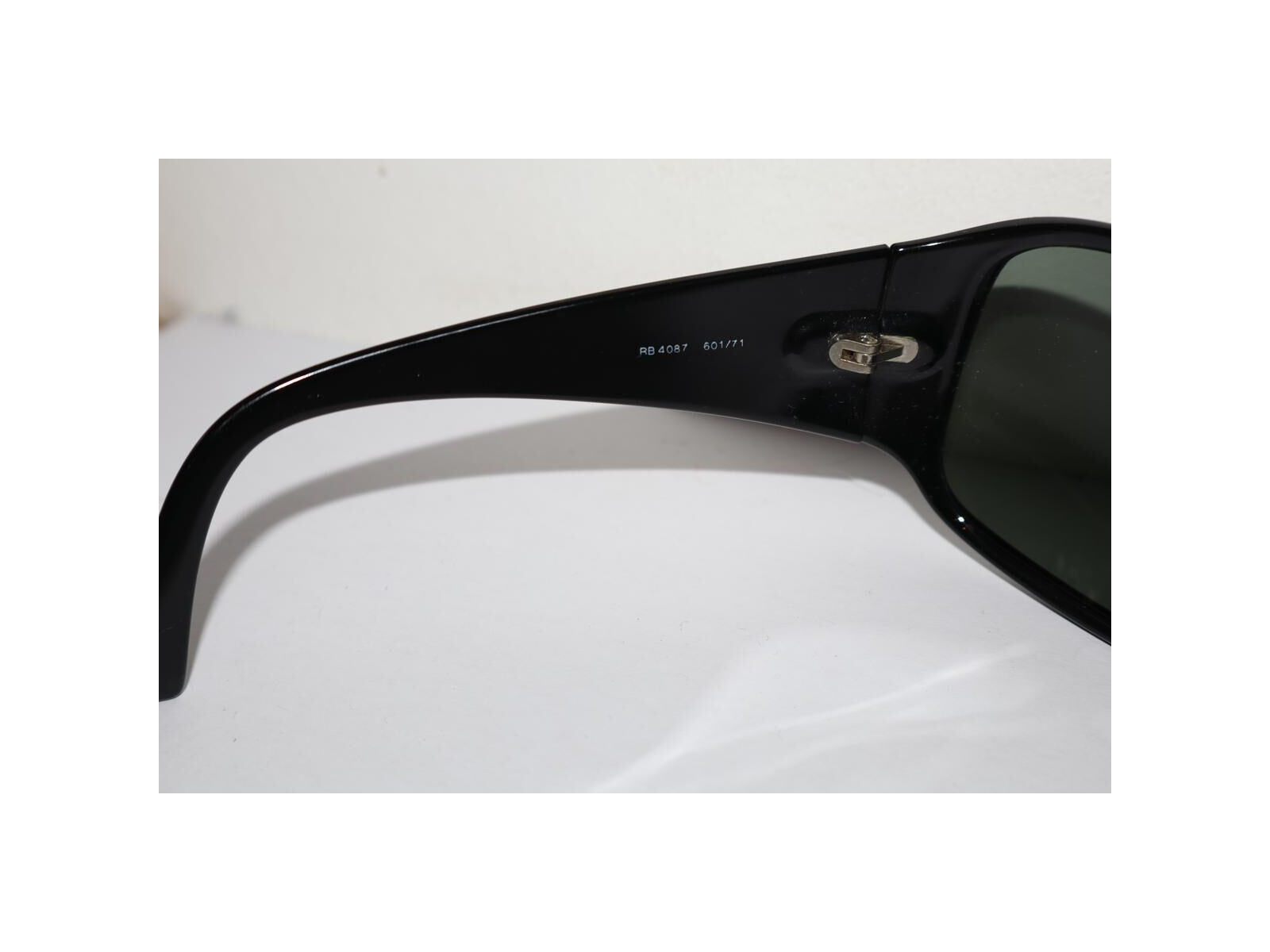 RAY-BAN - RB4087