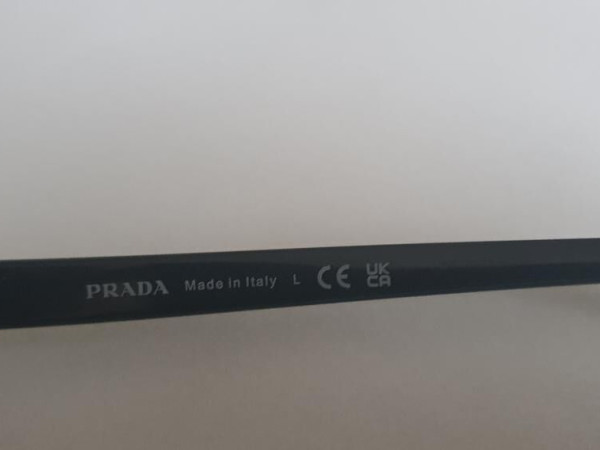 Prada - VPR15Z