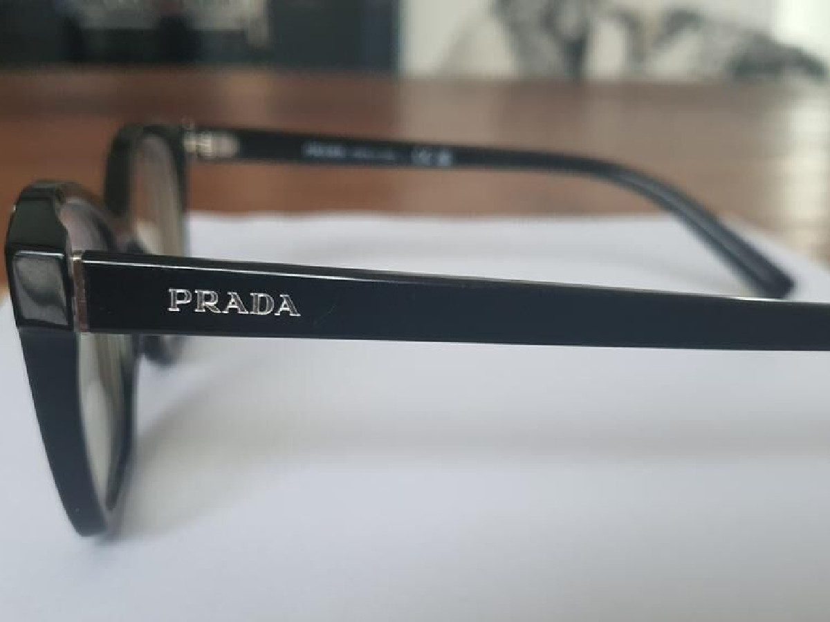 Prada - VPR15Z