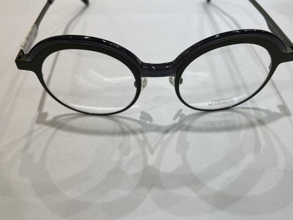 FREDERIQUE BEAUSOLEIL - C140  KHA