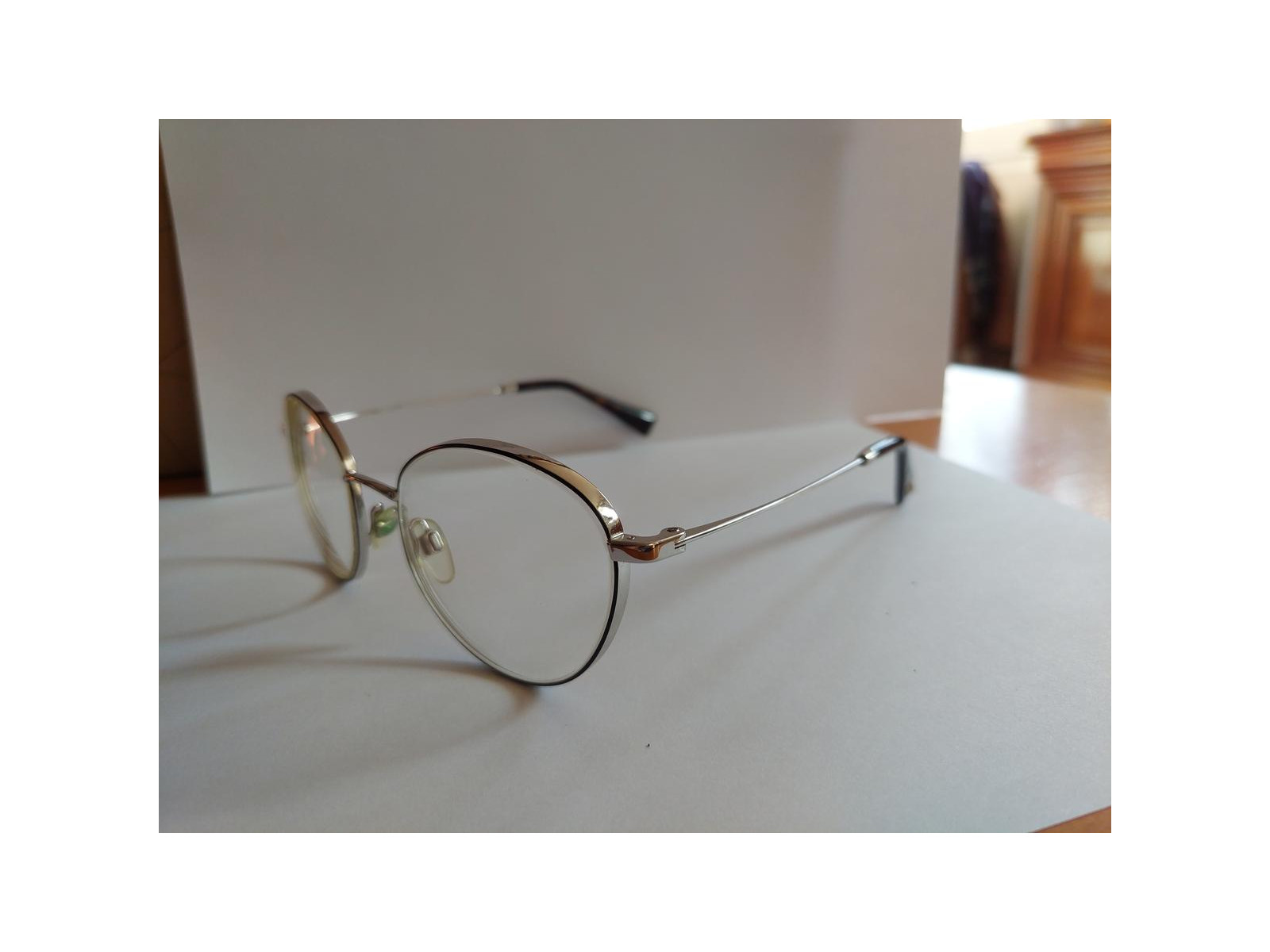 Lunettes De Soleil Valentino VA 2030 - Monture Argent, Verres Gris Dégradé, Neuves Avec étui