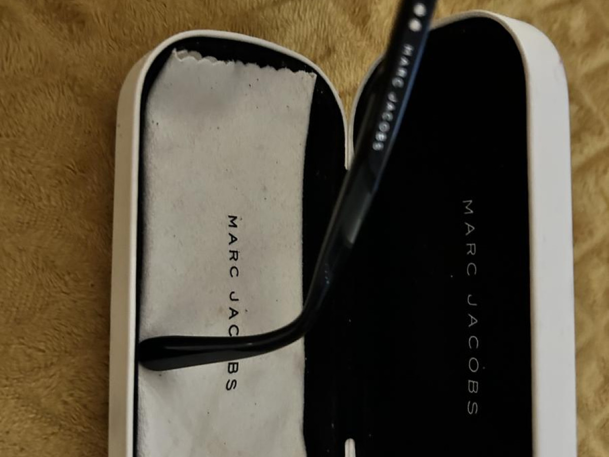 Marc Jacobs - MJ517