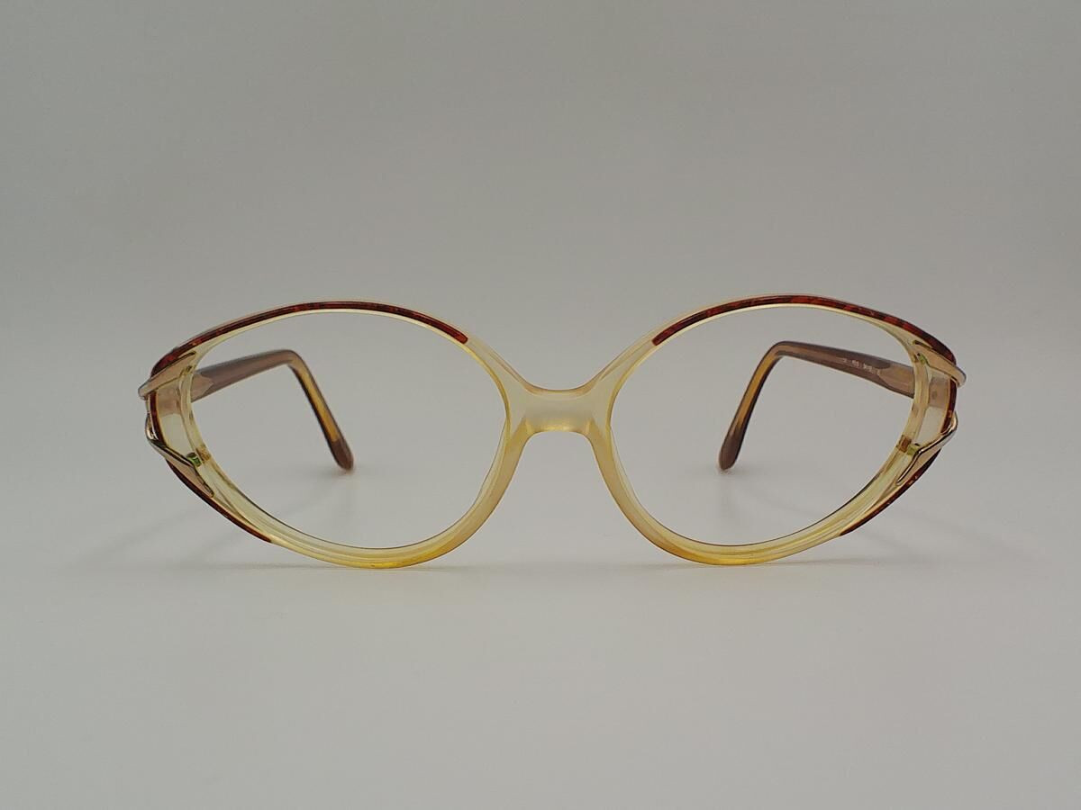 YVES SAINT - LAURENT 54 - 16