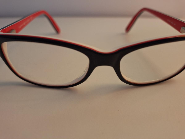 Tommy Hilfiger - TH1018