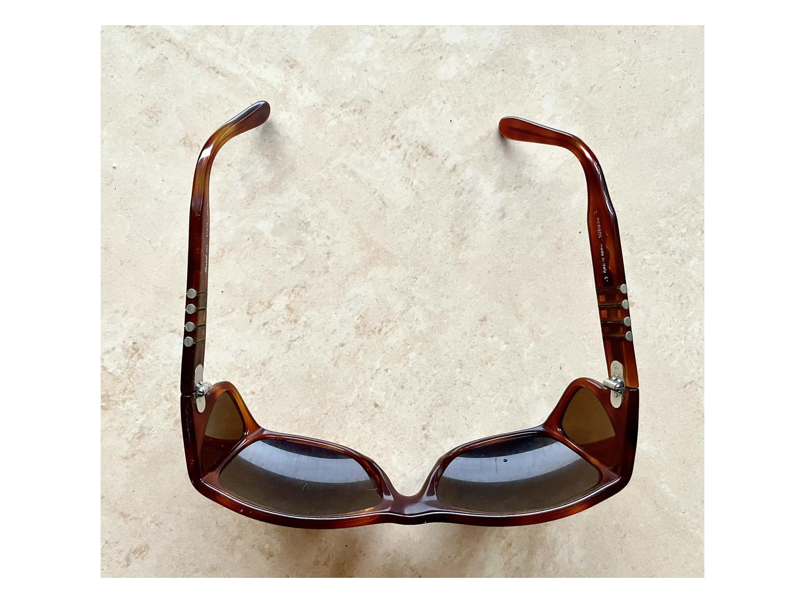 persol 009