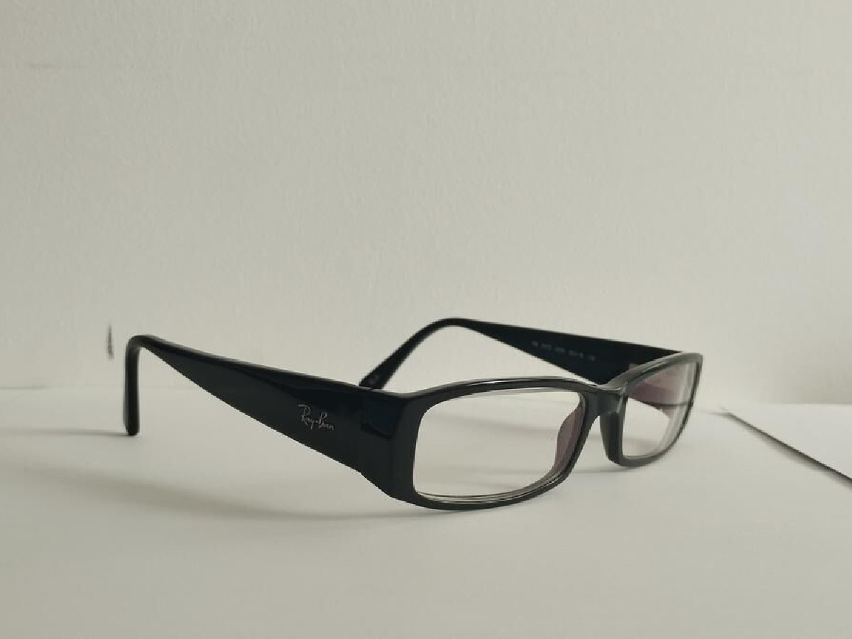 RAY-BAN- RB5075