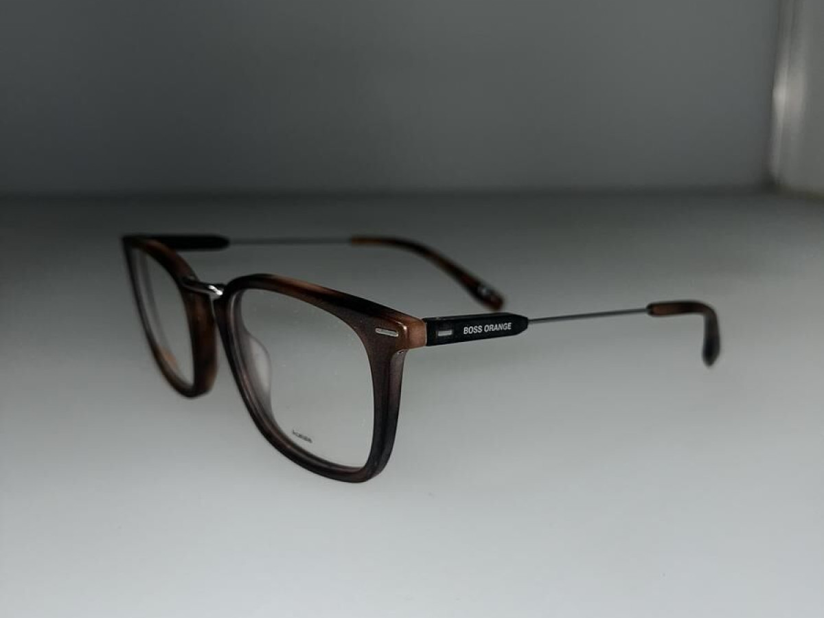 Hugo Boss - BO0327
