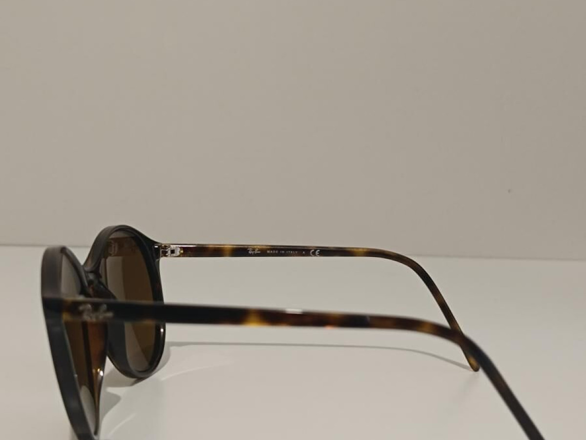RAY-BAN RB4371