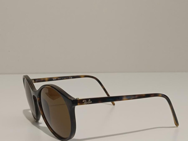 RAY-BAN RB4371