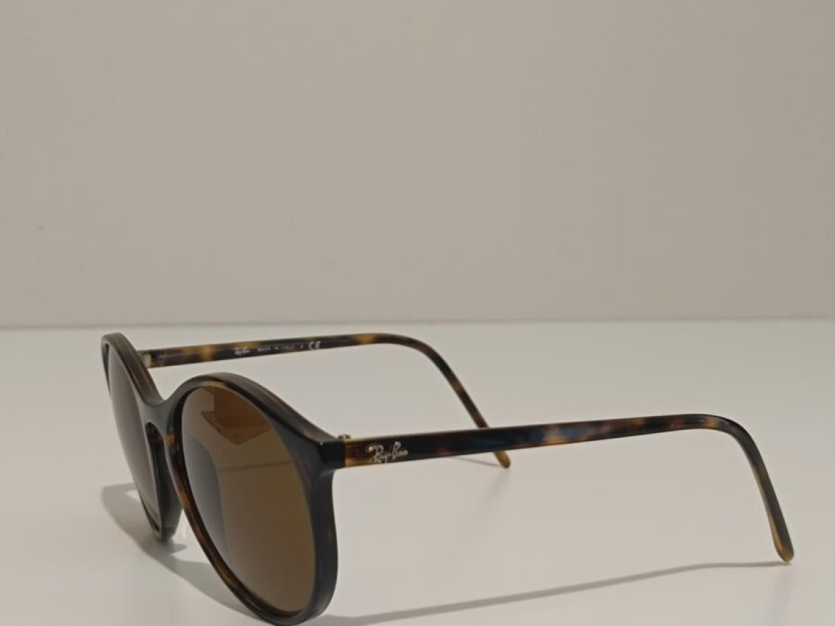 RAY-BAN RB4371