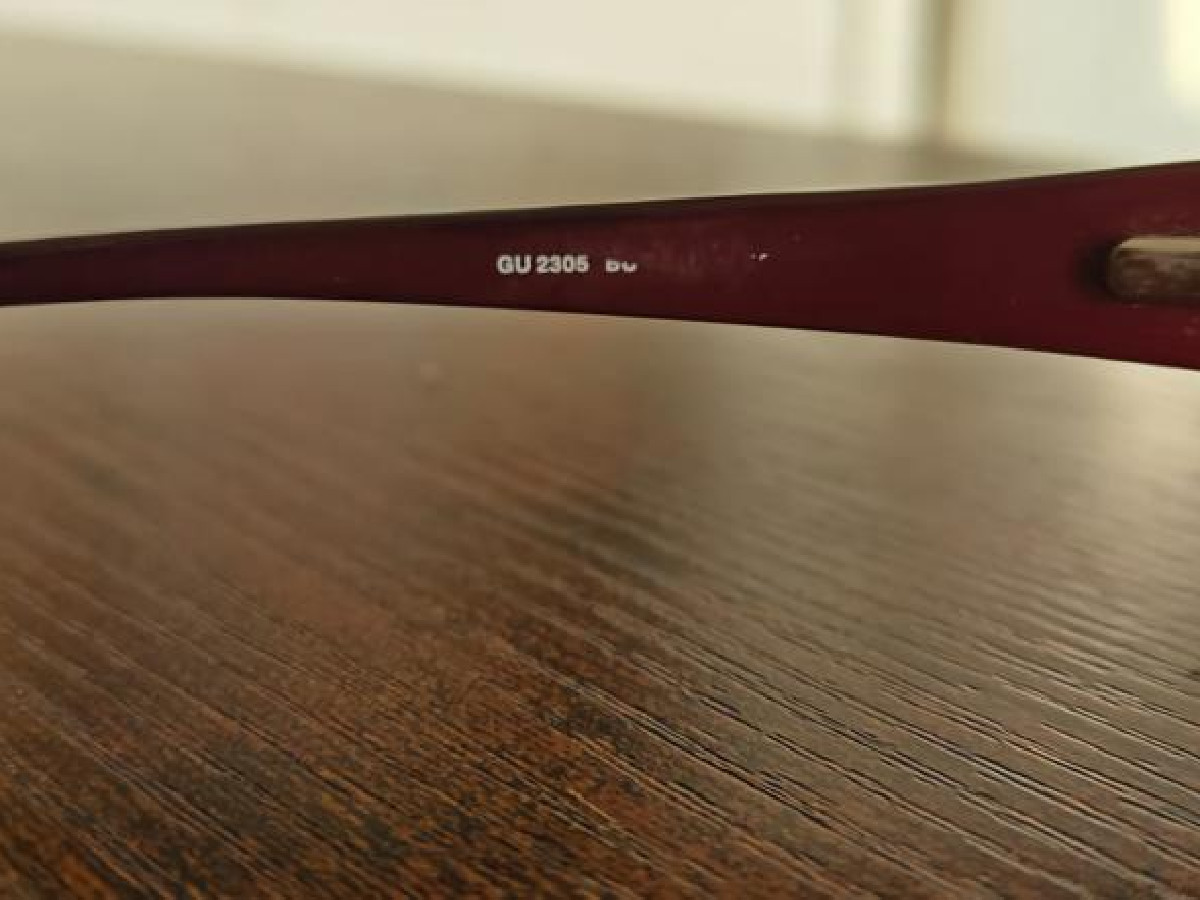 GUESS - GU2305