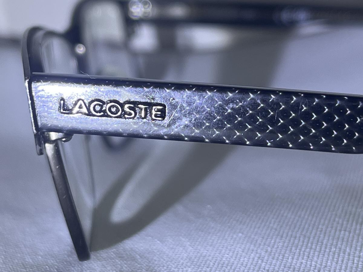 Lacoste L2217 001