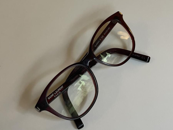 YVES SAINT LAURENT - CLASSIC 9