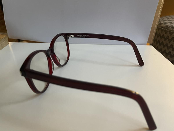 YVES SAINT LAURENT - CLASSIC 9