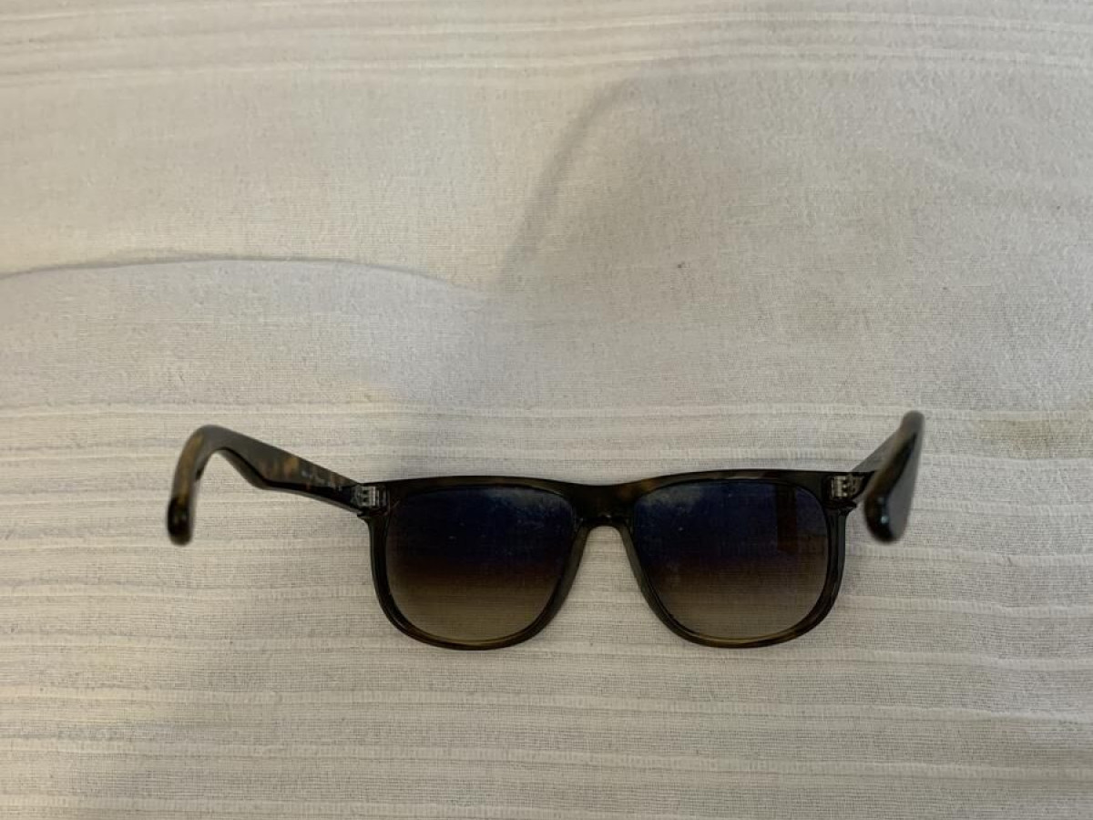 Ray-ban - rb4147