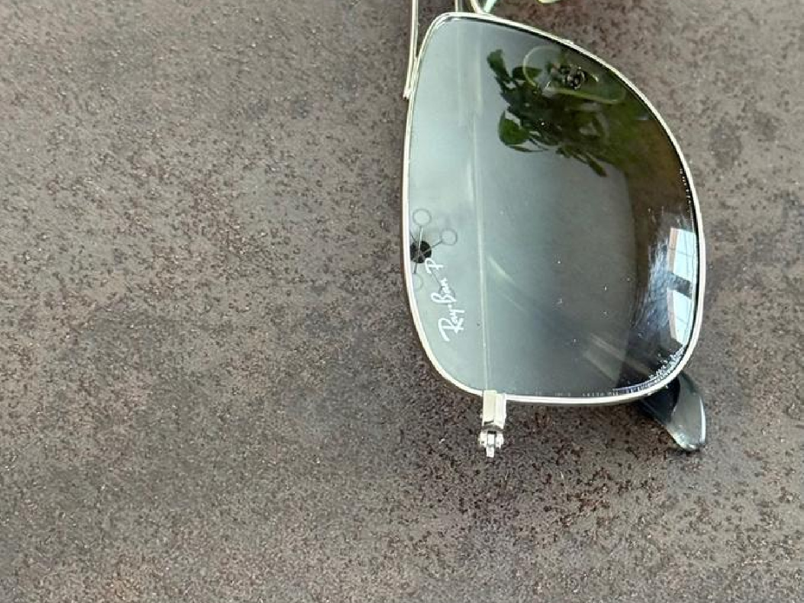 3House着用 ray ban ORB4335 Ray-Ban RB3584N Blaze Aviator XL (61 - 13) with Green lenses