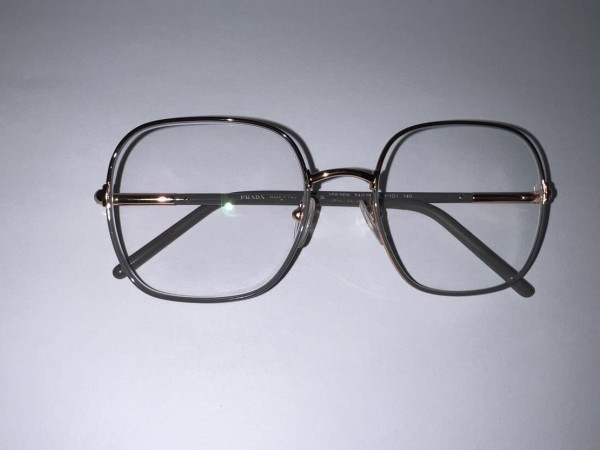 Prada - vpr56w
