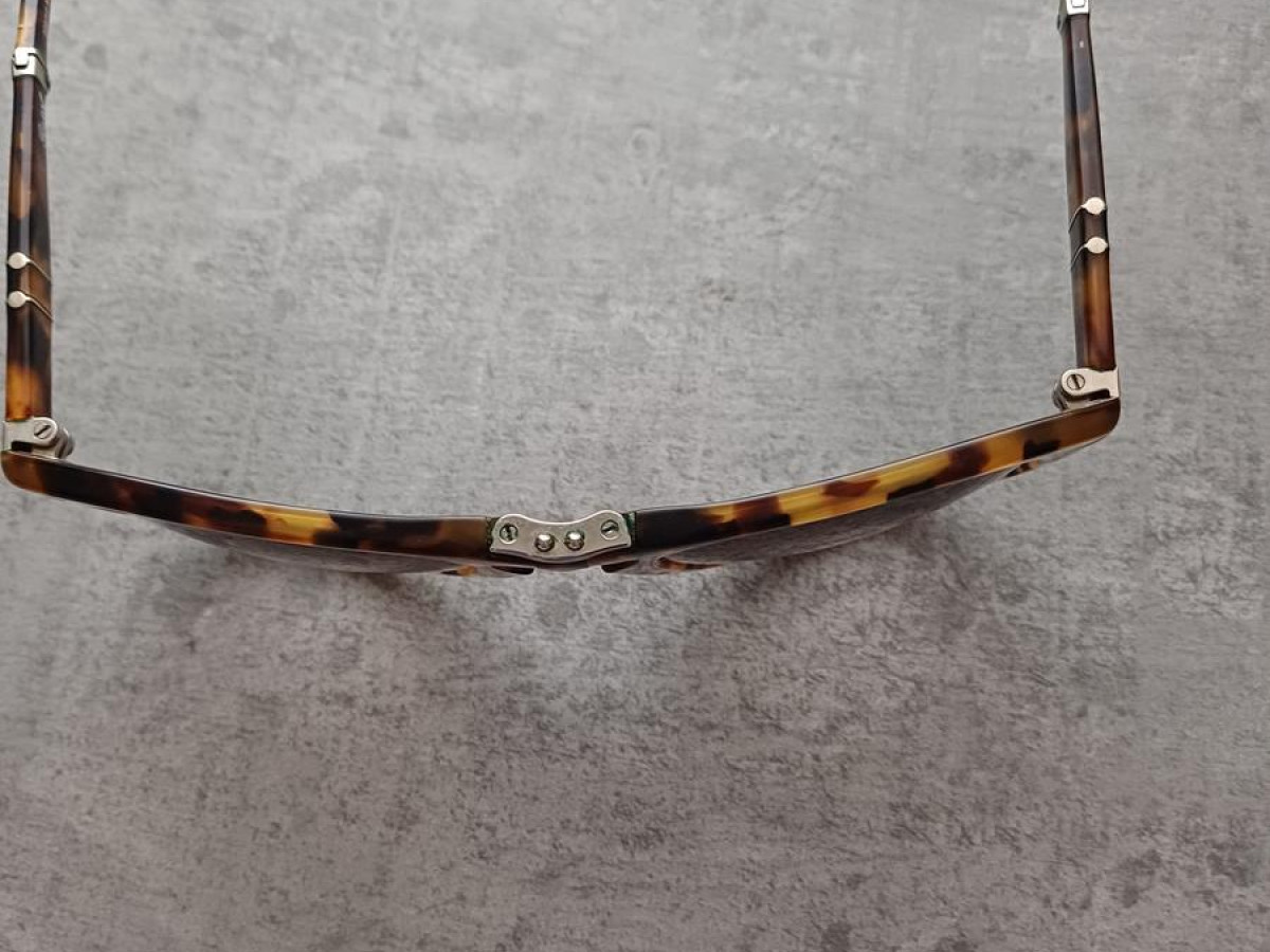 Persol madreterra 1052/31